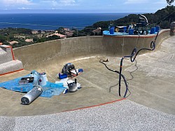 Revetement en polyester, gelcoat et topcoat